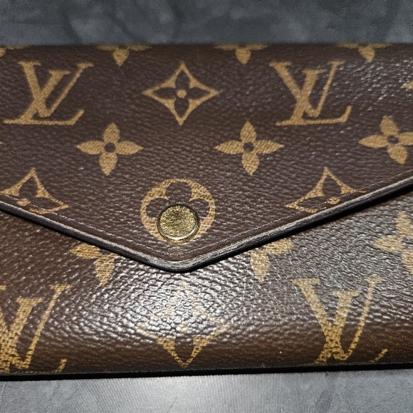 Louis Vuitton Sara wallet Rose Ballerine - Picture 3 of 16